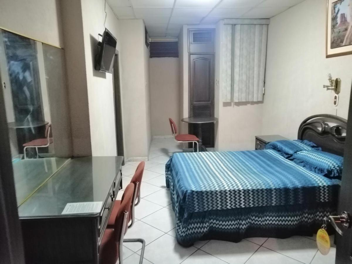 Hotel Sol De Oro 瓜亚基尔 外观 照片