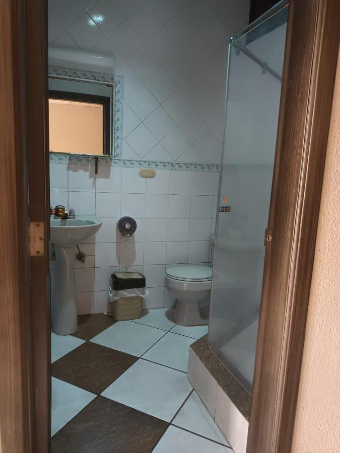 Hotel Sol De Oro 瓜亚基尔 外观 照片